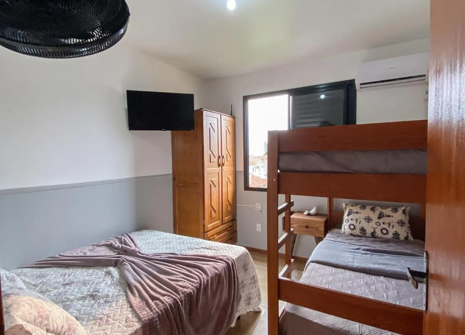 Apartamento Uma Quadra Do Mar, Praia Dos Ingleses Florianopolis 0*,  Brazil